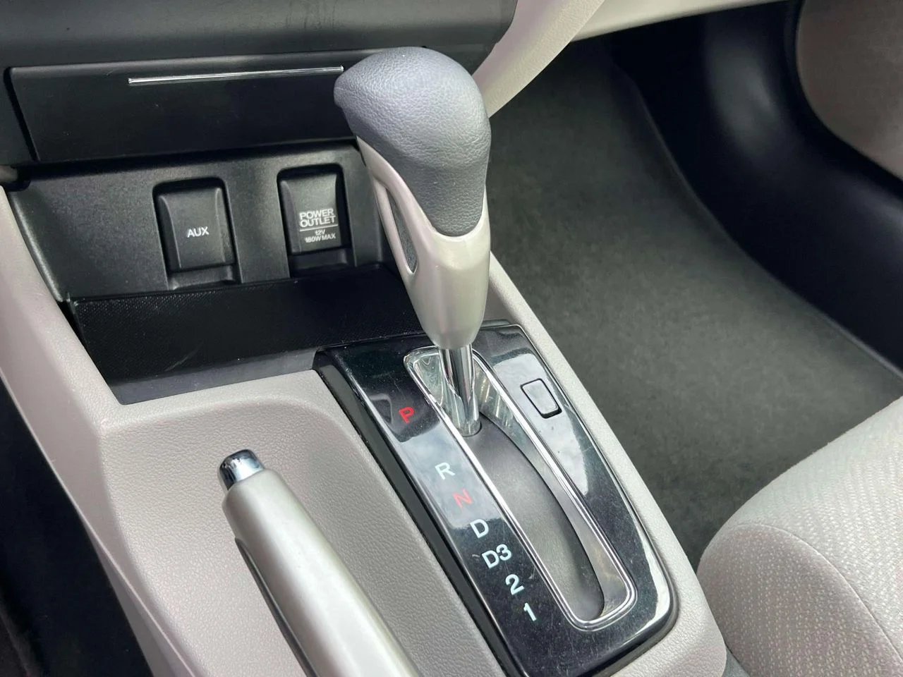Used 2013 Blue Honda LX image 31