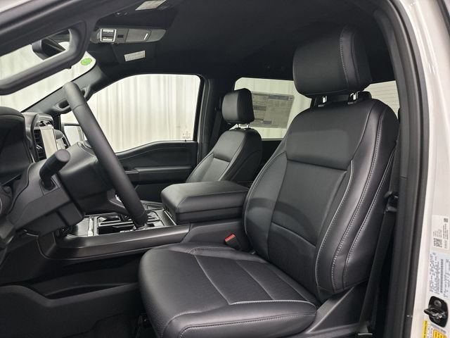 New 2026 Star White Metallic Tri-Coat Ford Lariat® image 15