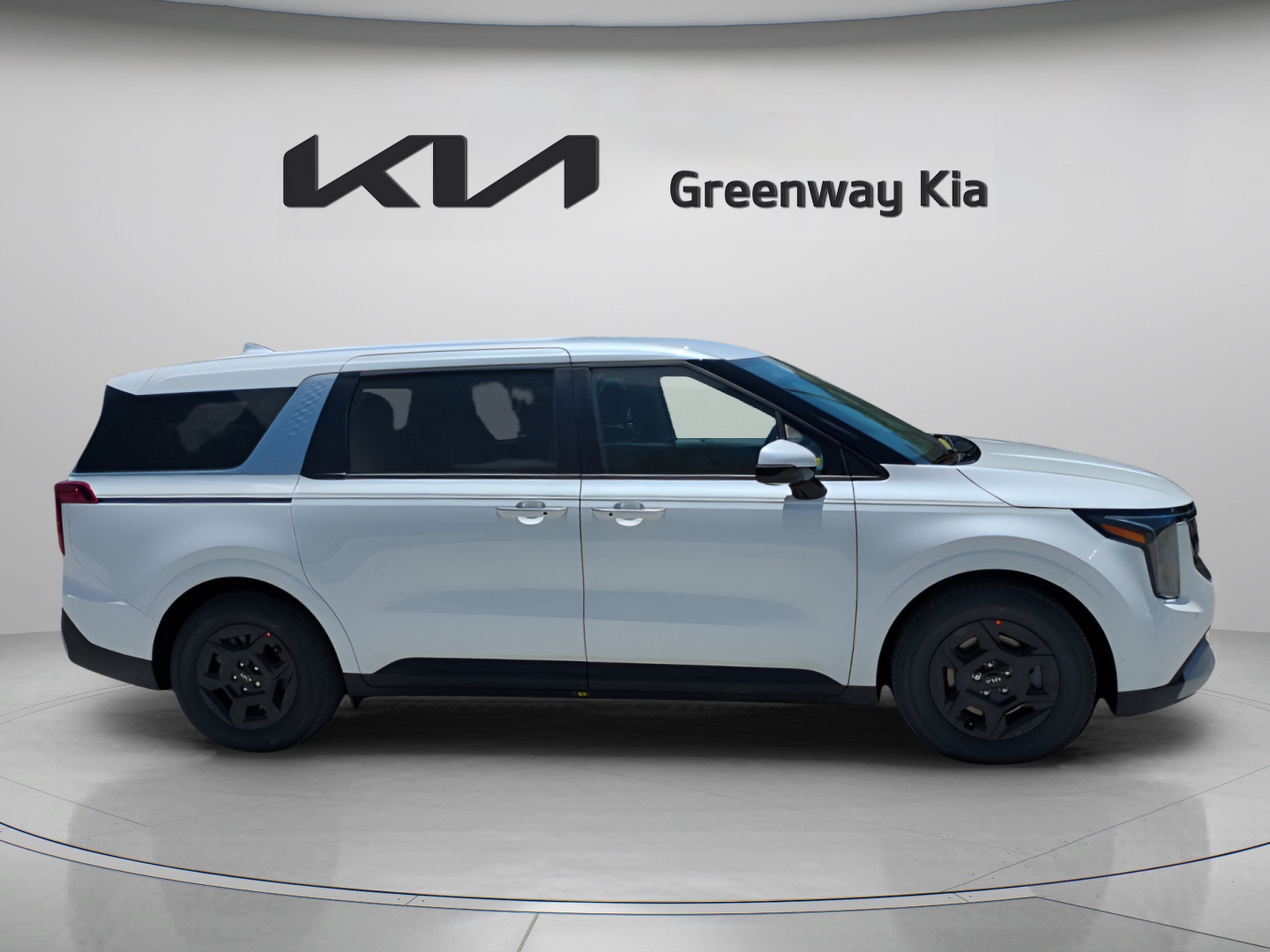 Certified Used 2026 Snow White Pearl Kia LXS image 2