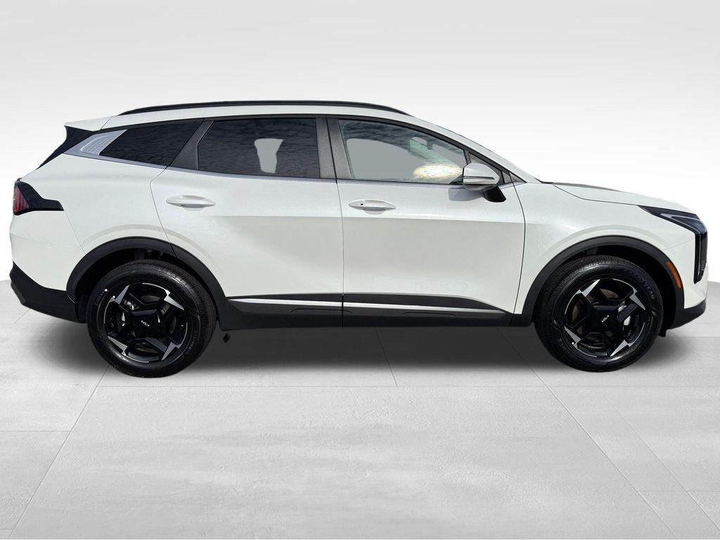 New 2026 Snow White Pearl Kia EX image 8