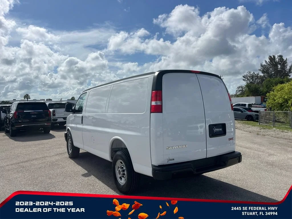 New 2026 Summit White GMC Work Van image 5