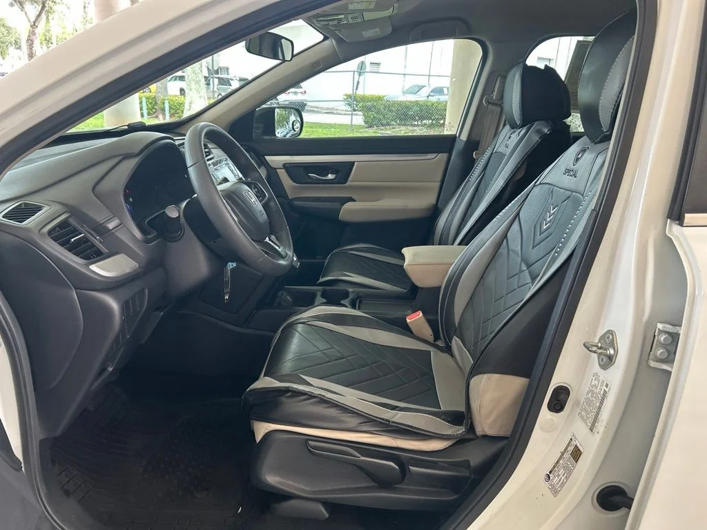 Used 2018 White Honda LX image 5