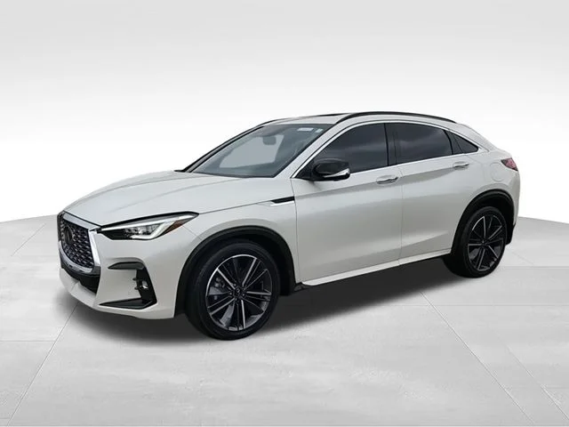 Certified Used 2023 Majestic INFINITI ESSENTIAL image 4