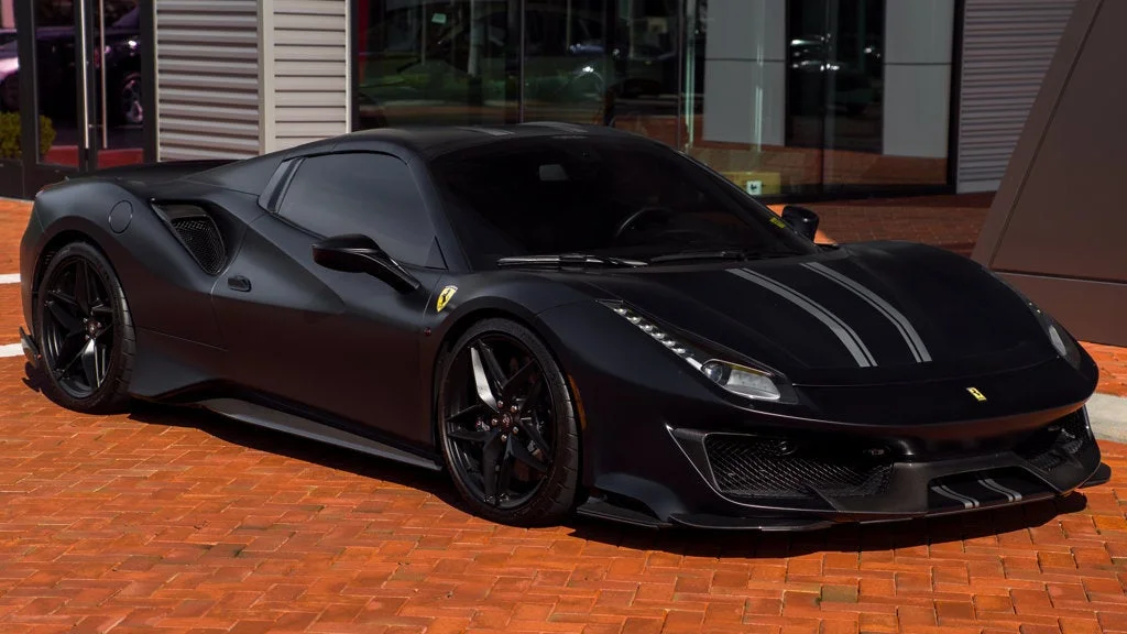 Used 2020 Nero Opaco Ferrari Base image 32