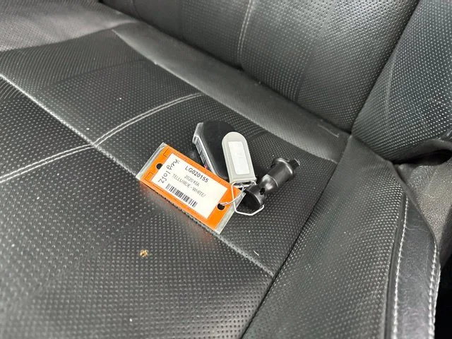 Used 2020 White Kia EX image 33