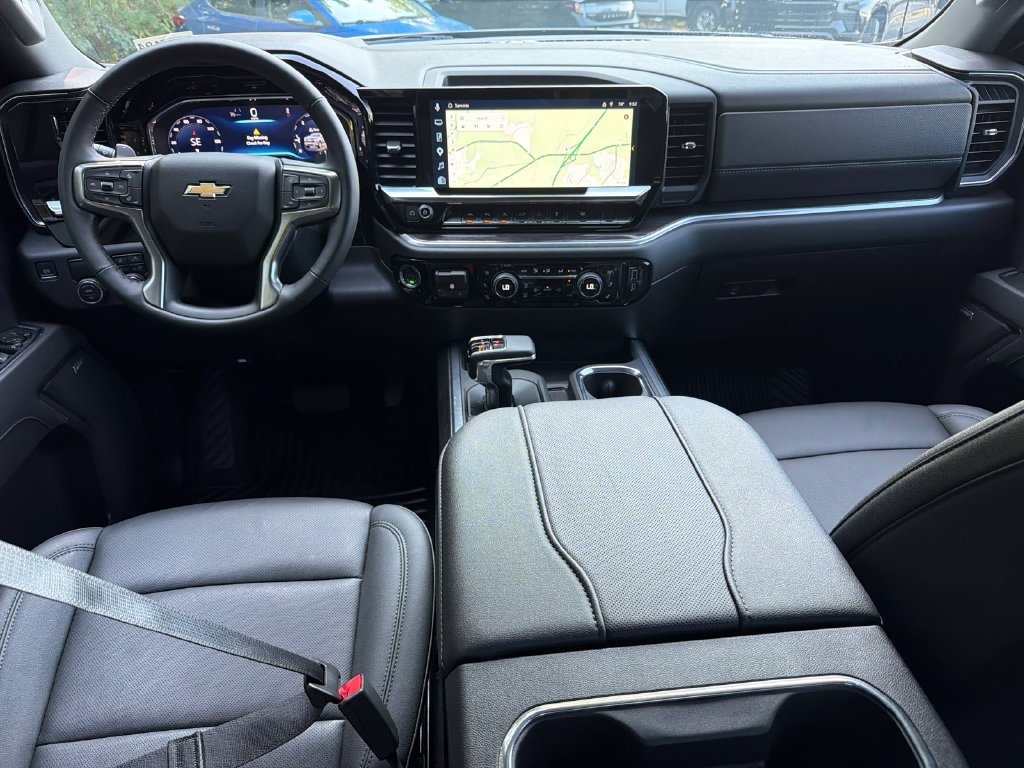 2025 Chevrolet Silverado 1500 LTZ - Photo 22