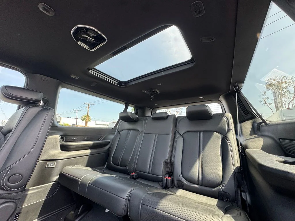 New 2026 High Gloss Black Exterior Paint Jeep Limited Reserve image 37