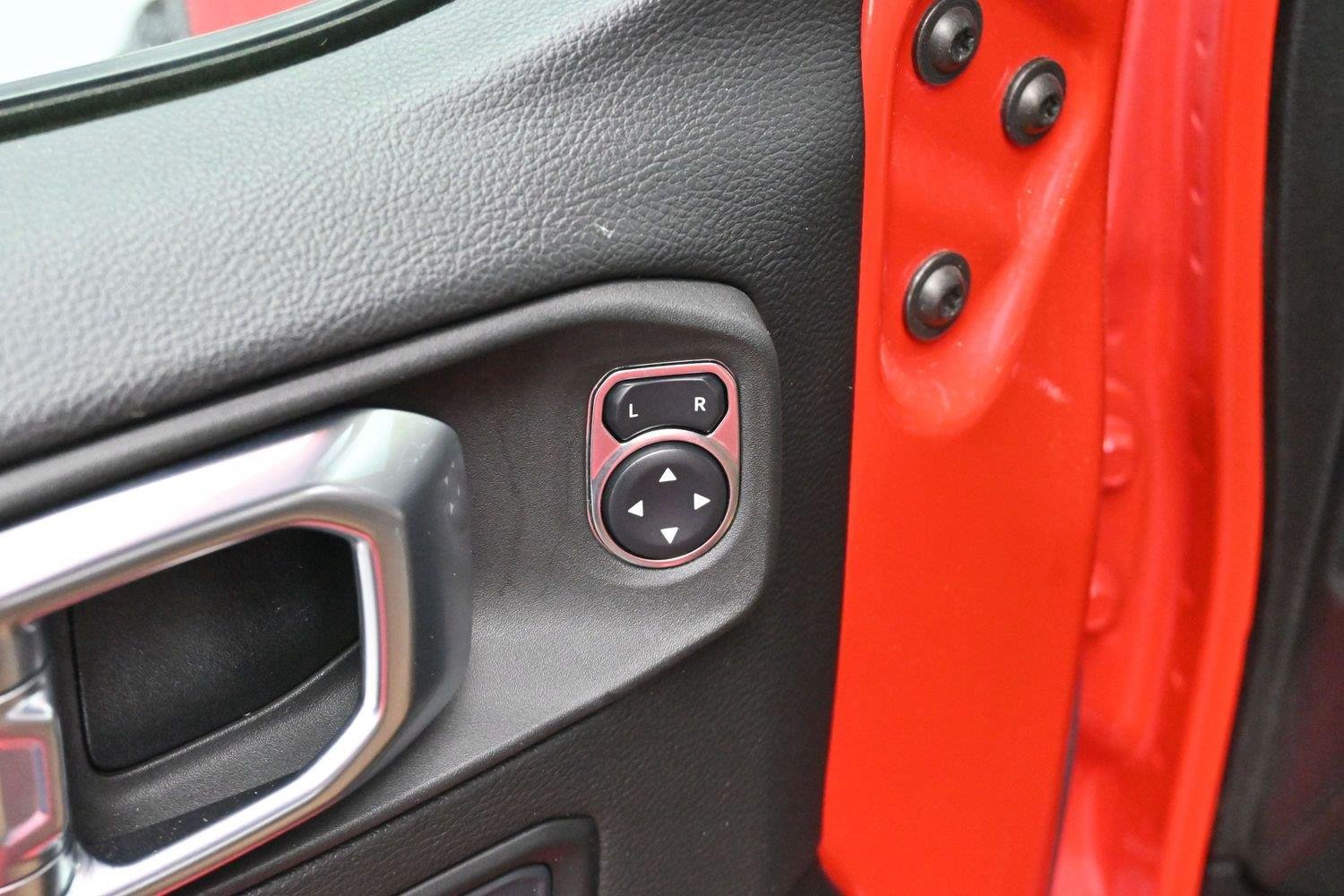Used 2021 Firecracker Red Clearcoat Jeep Rubicon image 10