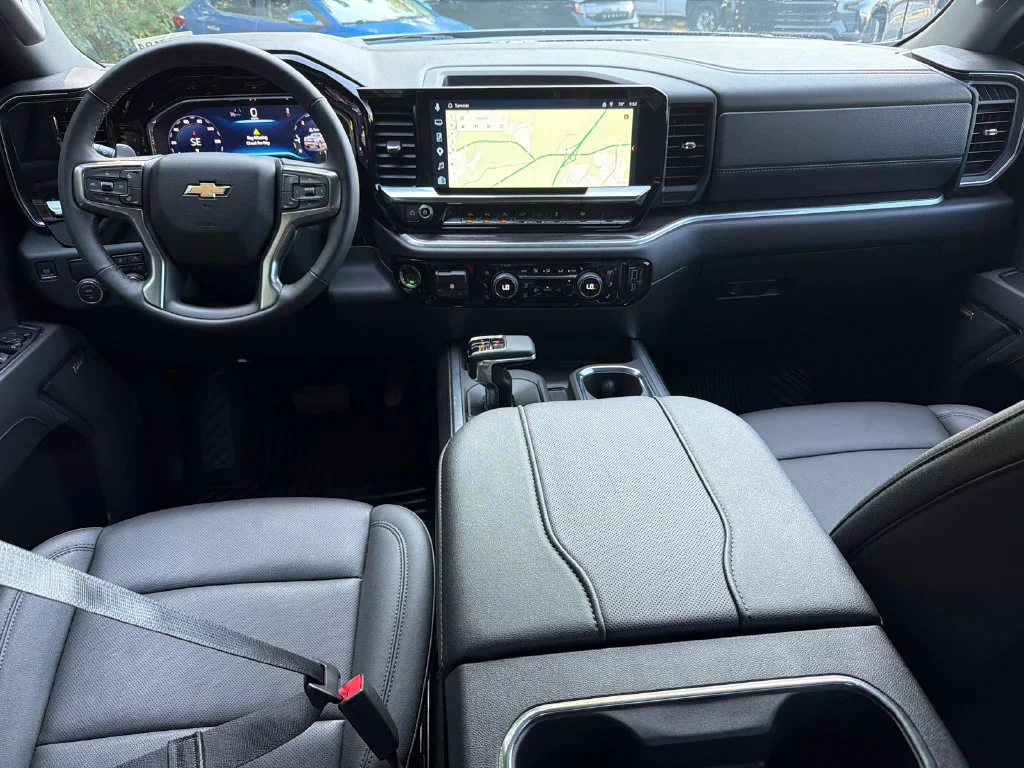 Used 2025 Gray Chevrolet LTZ image 22