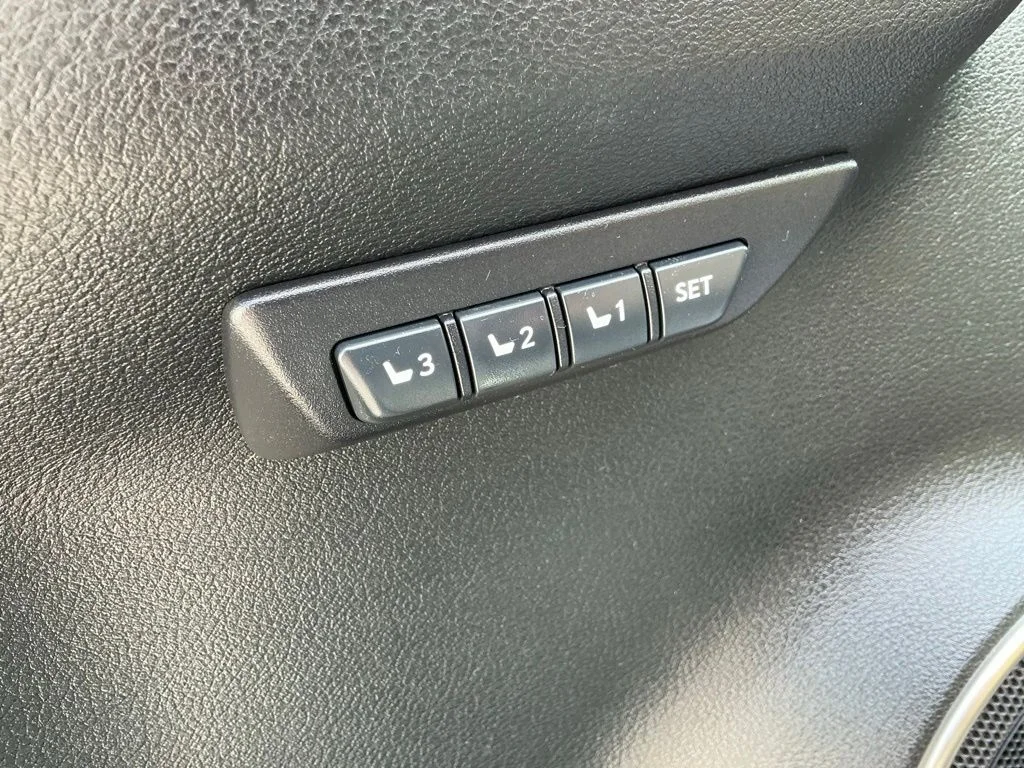 Used 2021 Silver Lexus 300 Base image 28