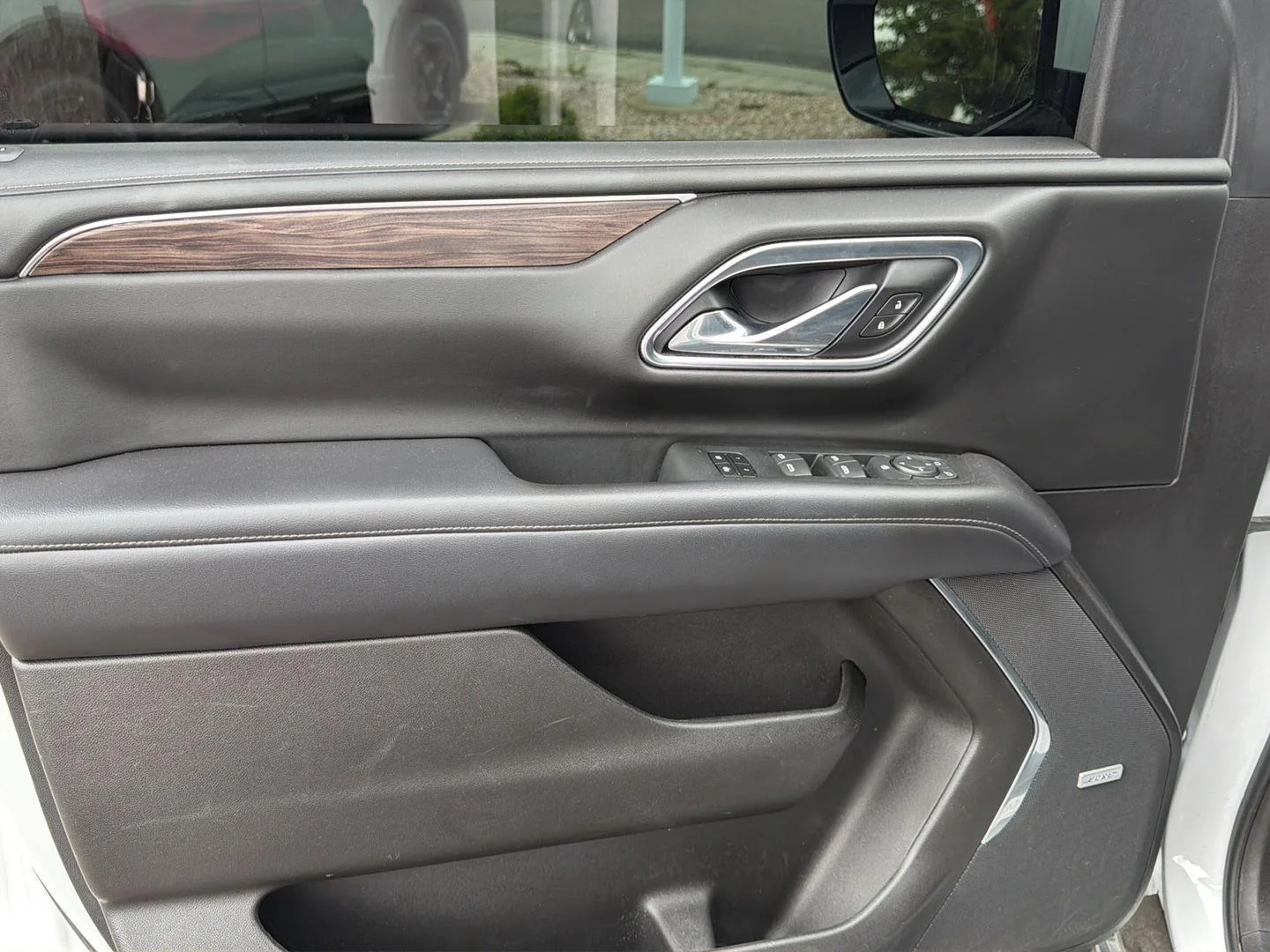 Used 2021 Summit White Chevrolet LT image 14