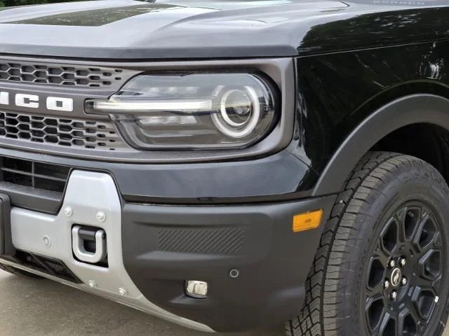 New 2026 Shadow Black Ford Badlands® image 25