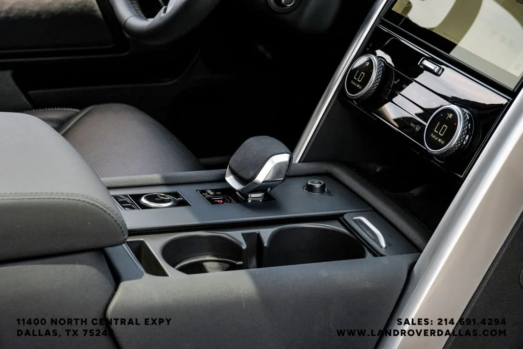 2025 Land Rover Discovery S - Photo 29