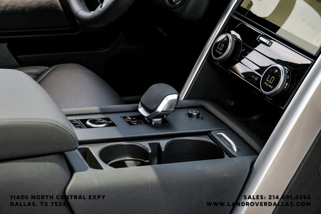 Used 2025 Black Land Rover S image 29