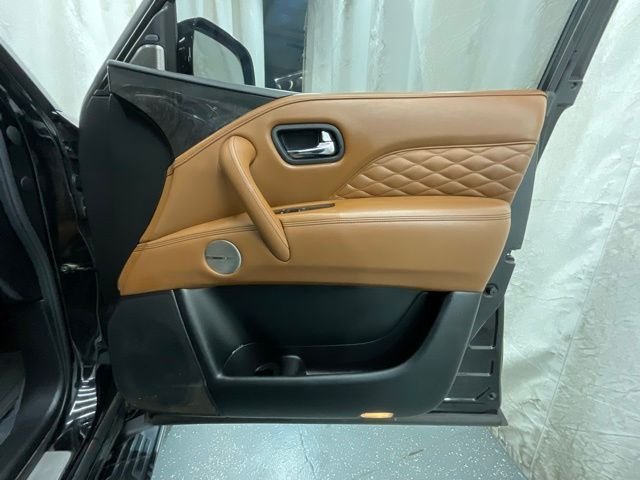 Used 2022 Black INFINITI Sensory image 22