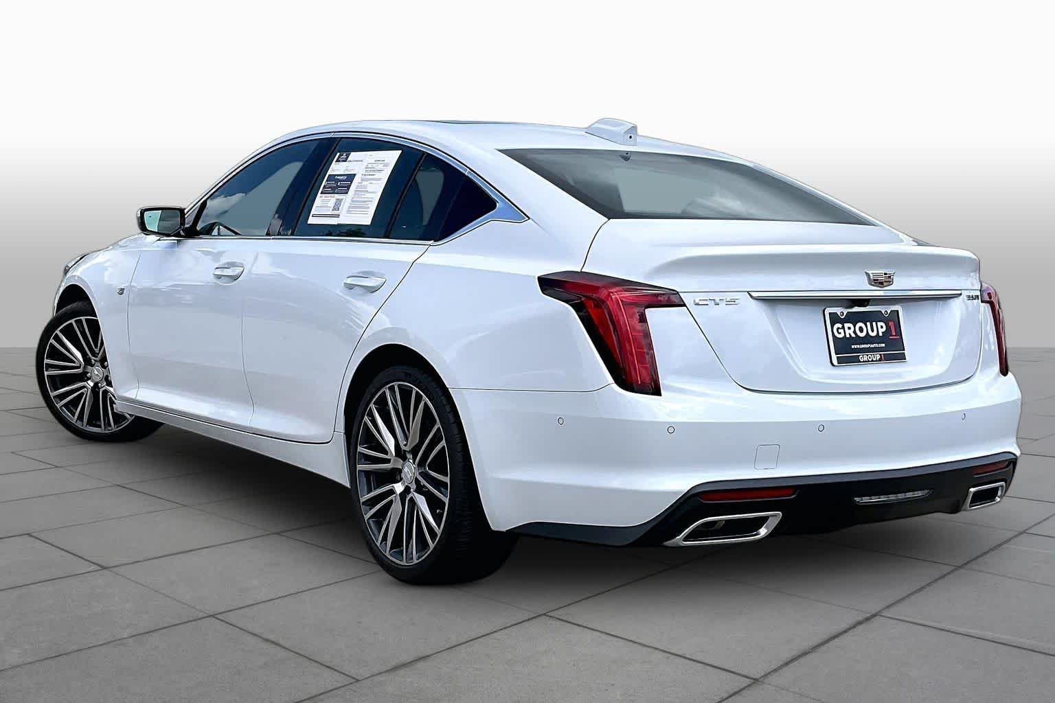 Used 2026 Vibrant White Tricoat Cadillac Premium Luxury image 11