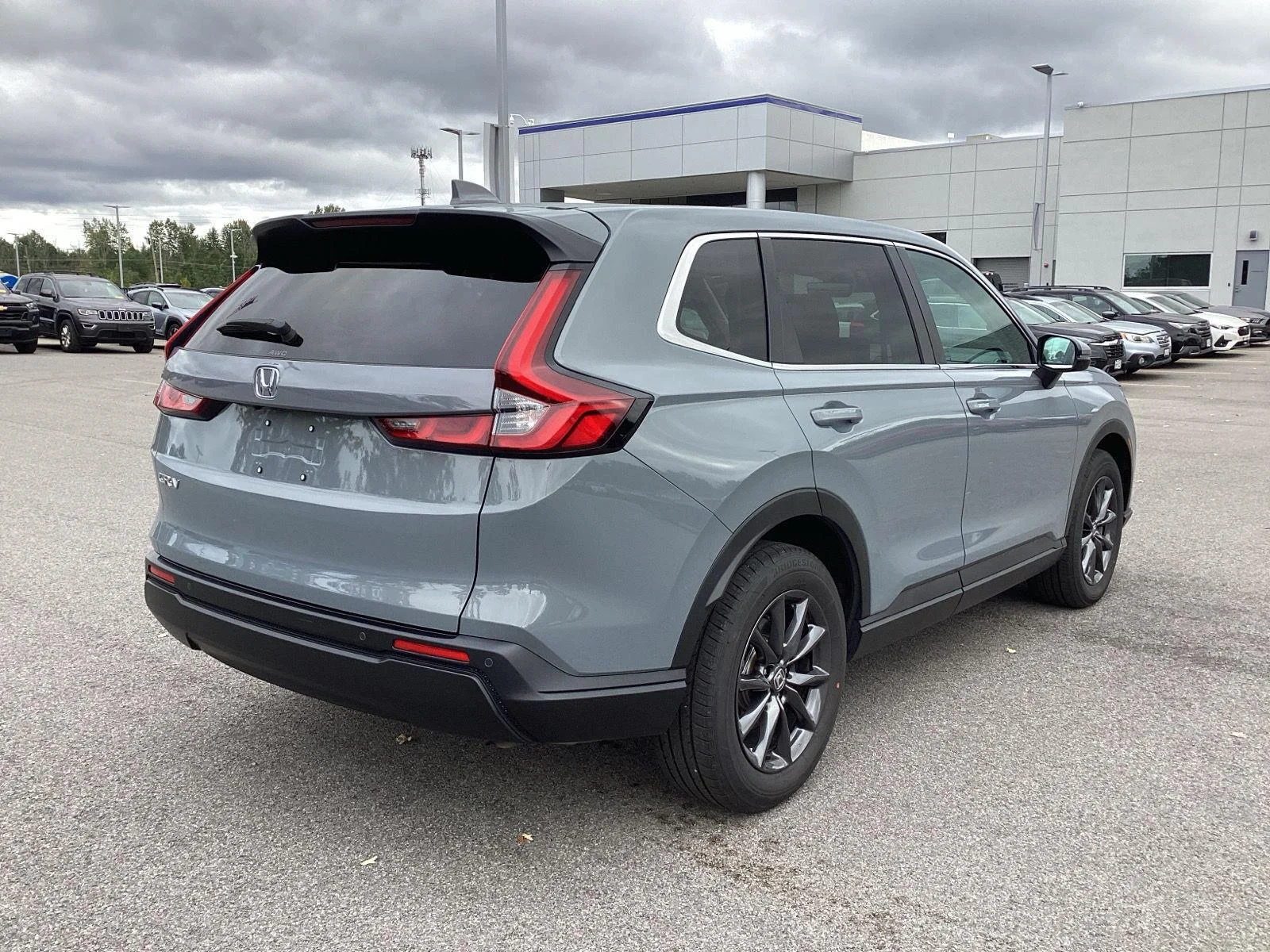Used 2026 Urban Gray Pearl Honda EX-L image 9