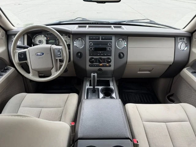 Used 2014 Tuxedo Black Metallic Ford XLT image 20