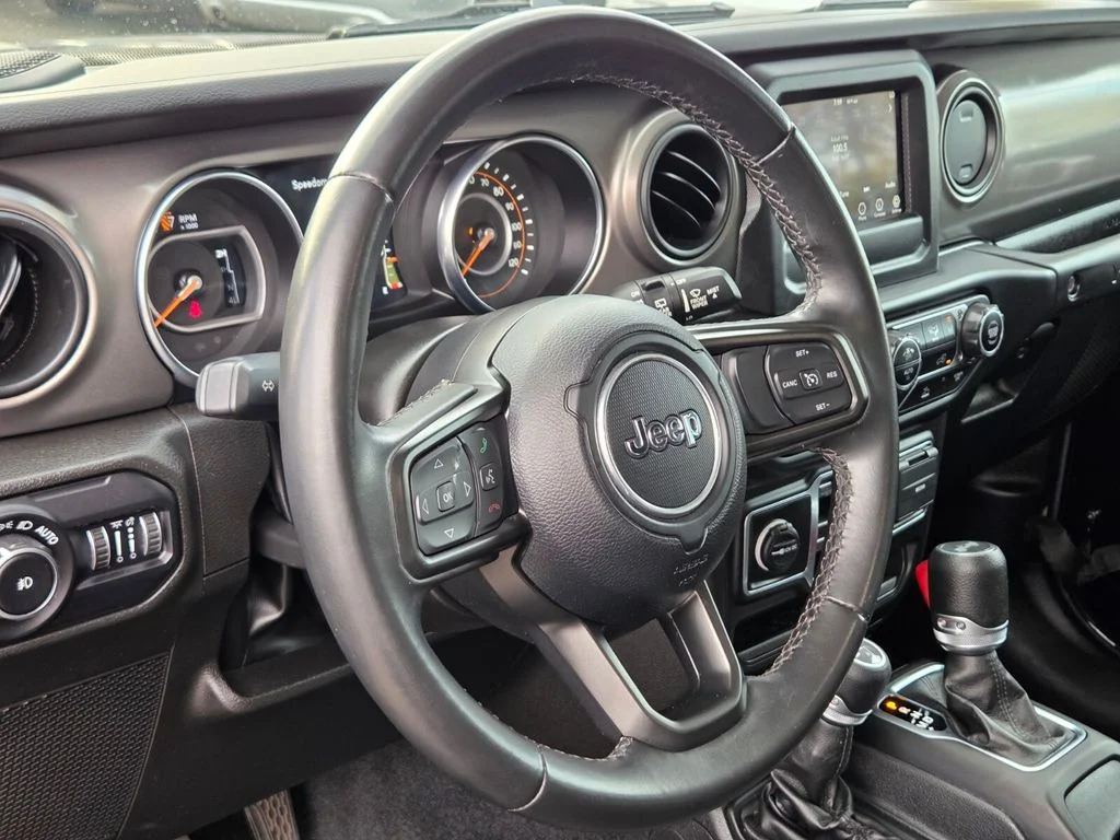 Used 2022 Black Jeep Unlimited High Tide image 24