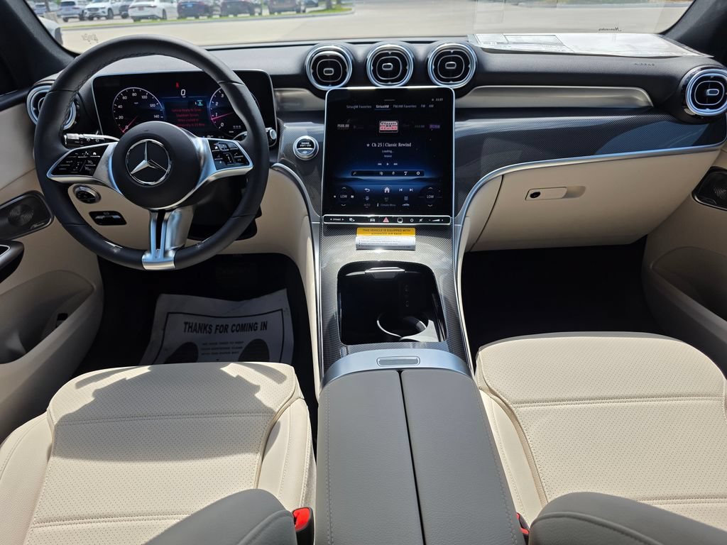 New 2026 Polar White Mercedes-Benz GLC 300 image 48