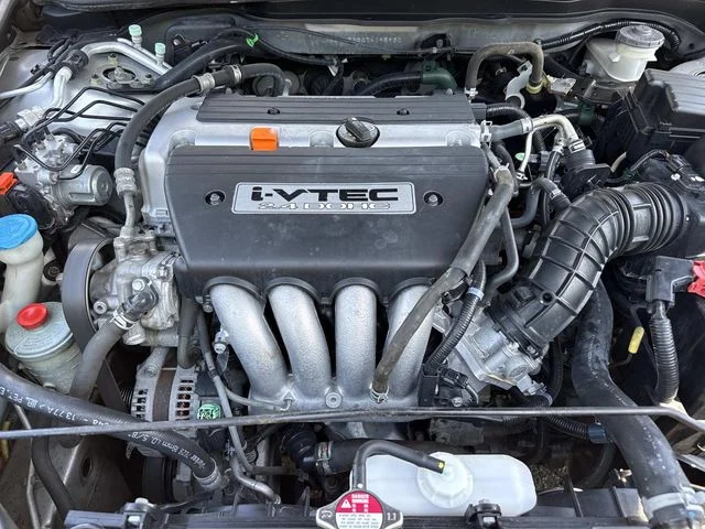 Used 2007 Silver Honda SE image 12