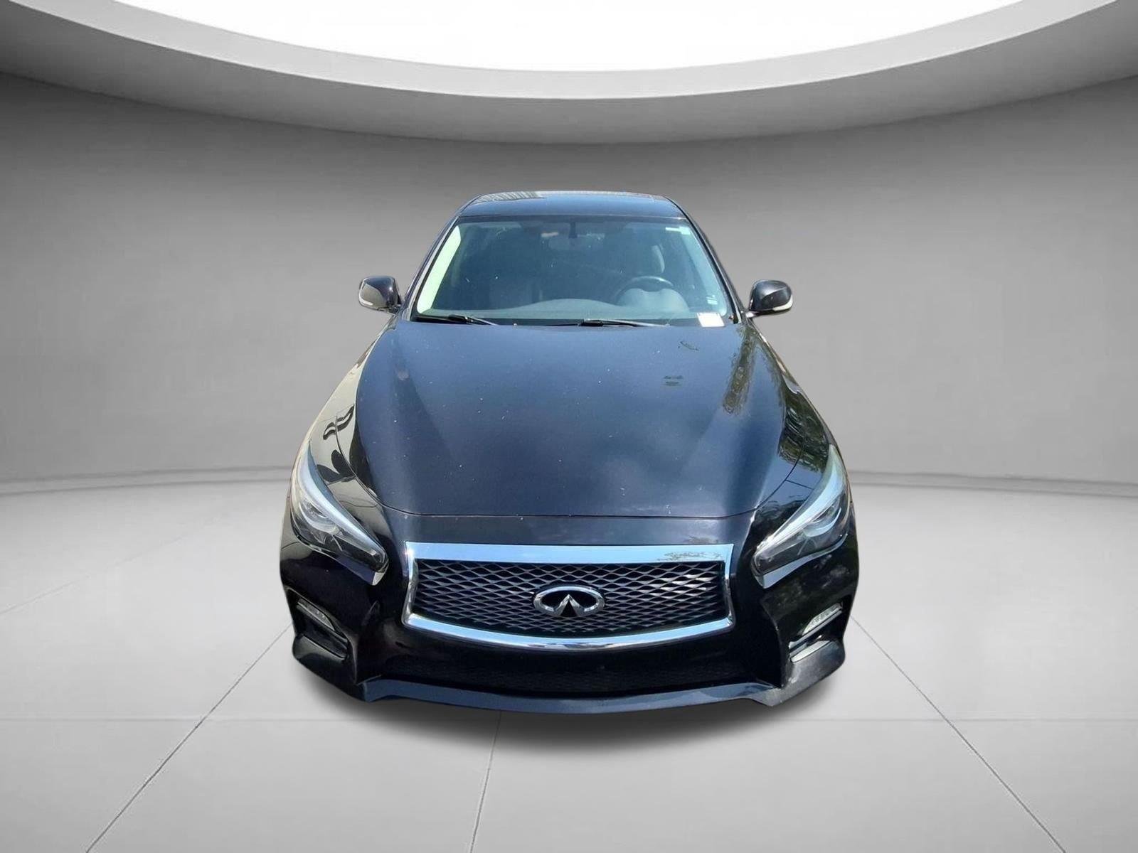 Used 2015 Black Obsidian INFINITI Sport image 2