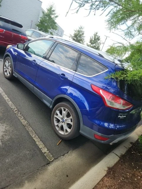 Used 2014 Blue Ford Titanium image 3