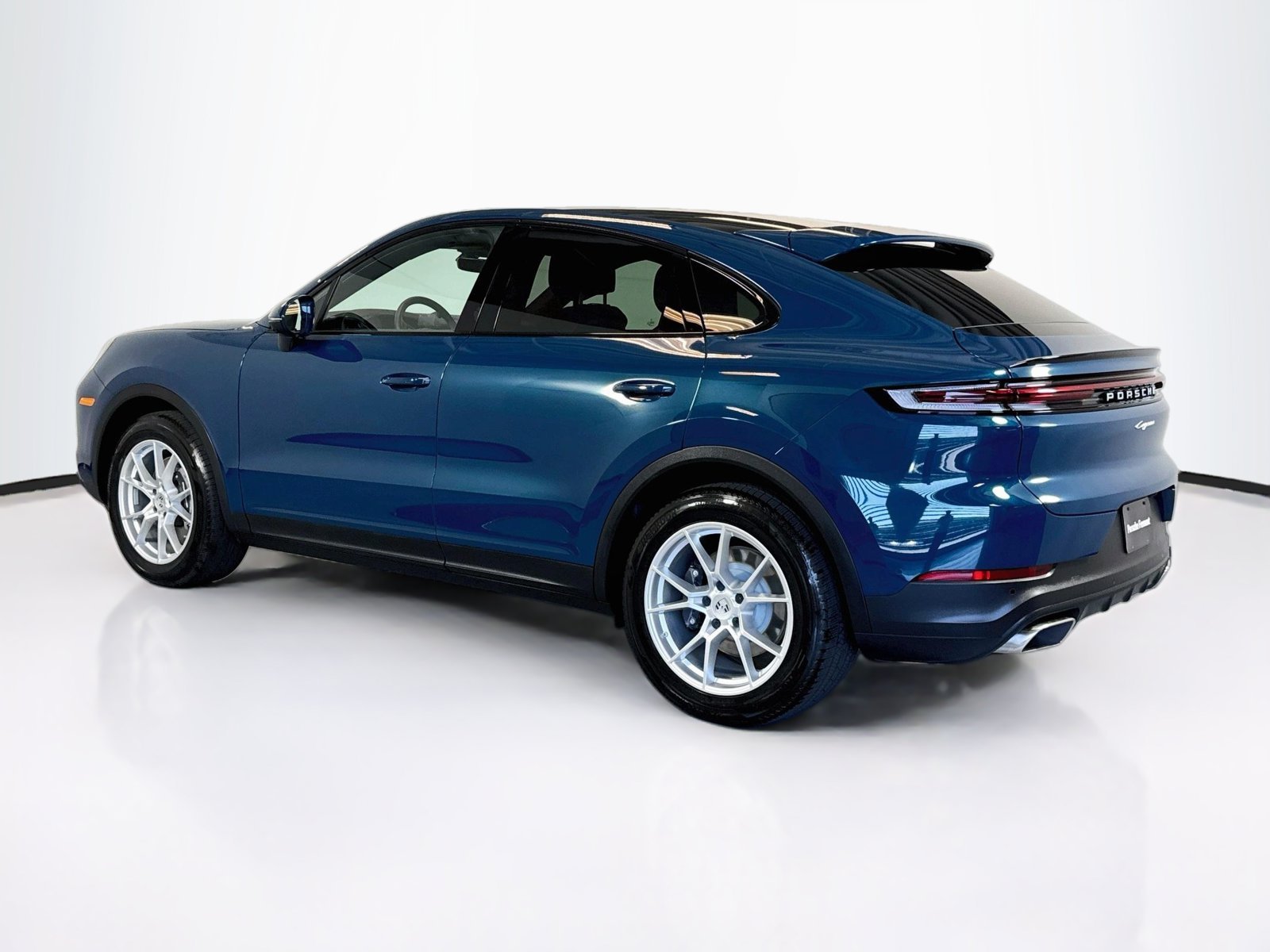 Used 2026 Chromite Black Metallic Porsche  image 3