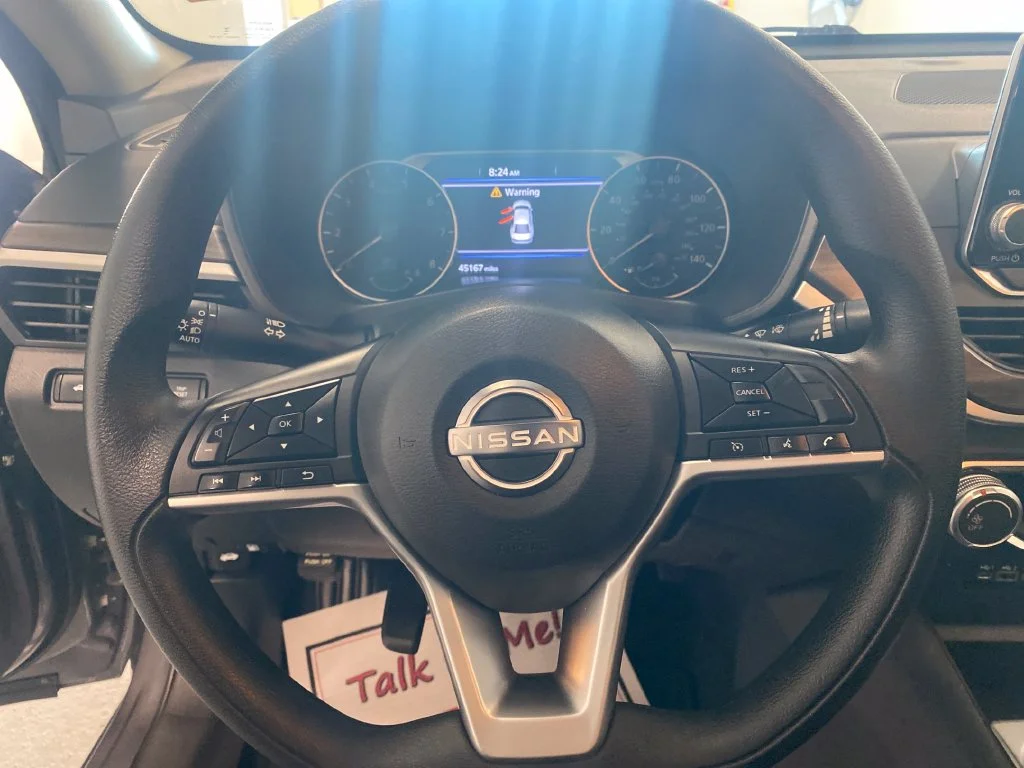 Used 2025 Gray Nissan 2.5 SV image 15