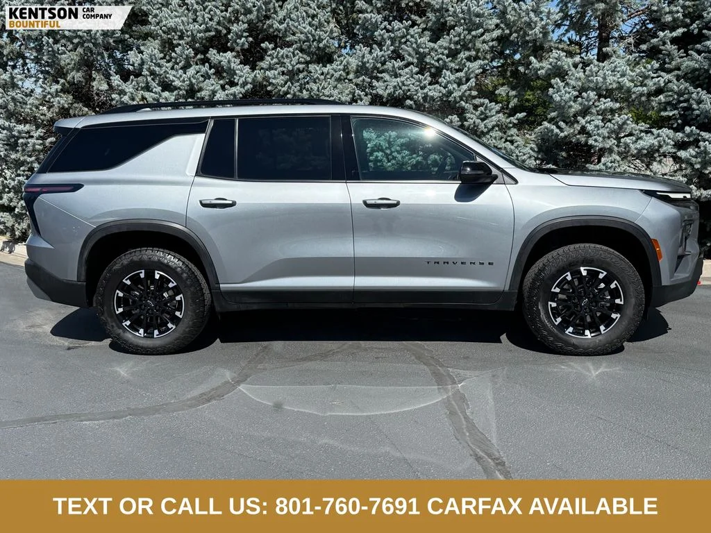 Used 2025 Gray Chevrolet Z71 image 10