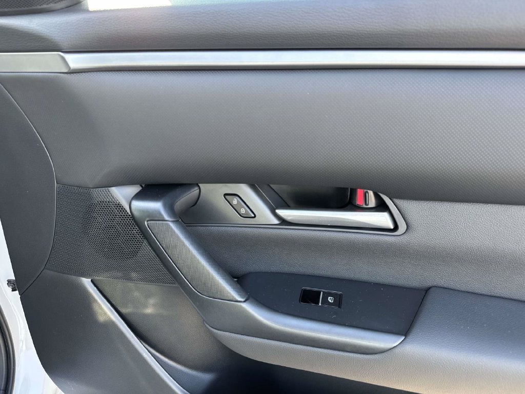 New 2026 Wind Chill Pearl Mazda 2.5 S Preferred AWD image 15