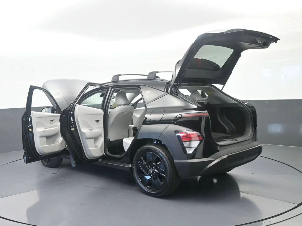 Used 2026 Abyss Black Pearl Hyundai SEL Sport image 72