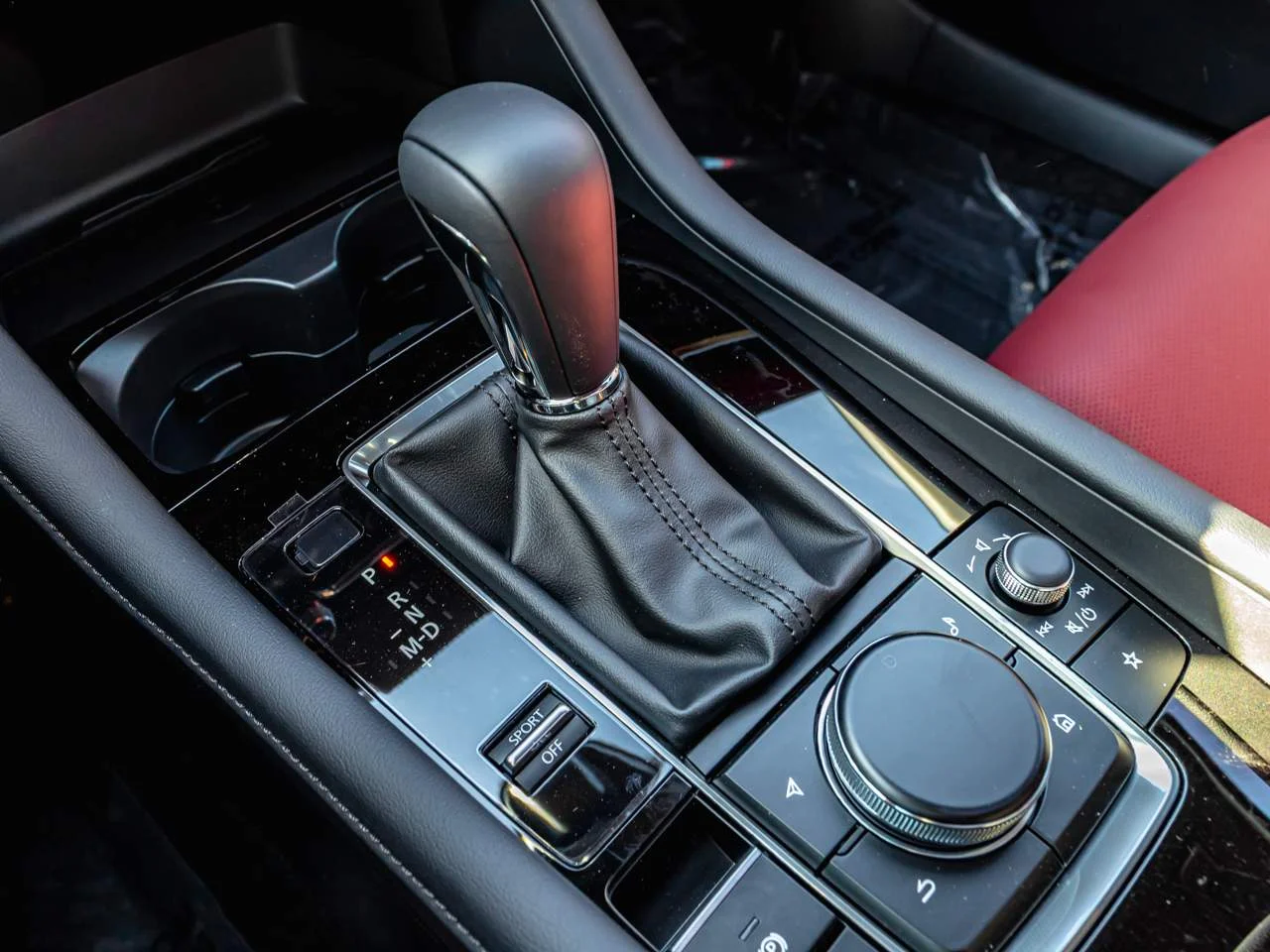 2026 Mazda Mazda3 Turbo Premium Plus - Photo 13