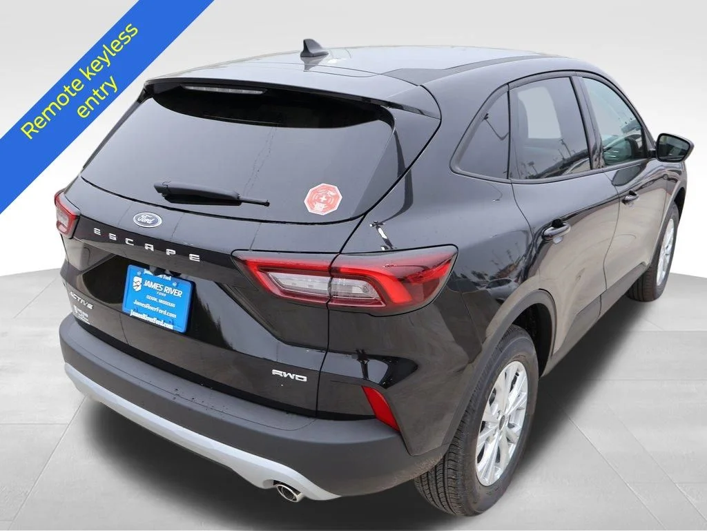 New 2026 Agate Black Metallic Ford Active® image 5