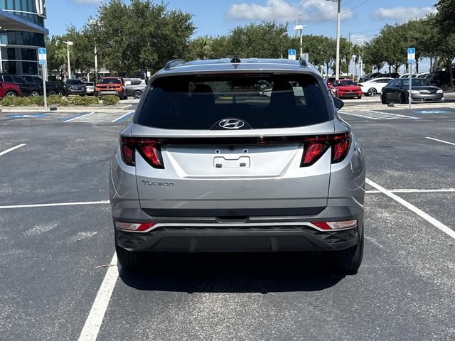 Used 2024 Silver Hyundai SEL image 5