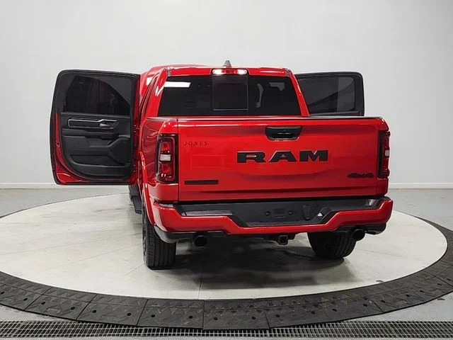 Used 2025 Red Ram Big Horn/Lone Star image 14