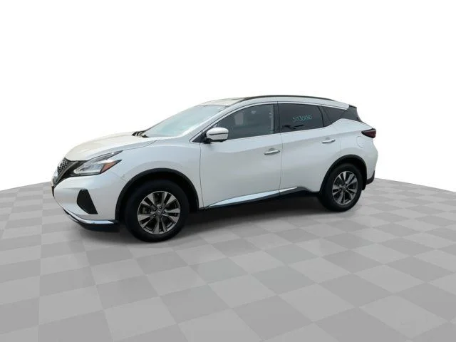 Certified Used 2020 White Nissan SV image 4