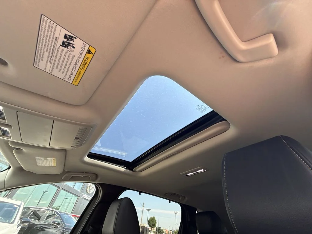 Used 2024 Black Mazda Preferred image 21