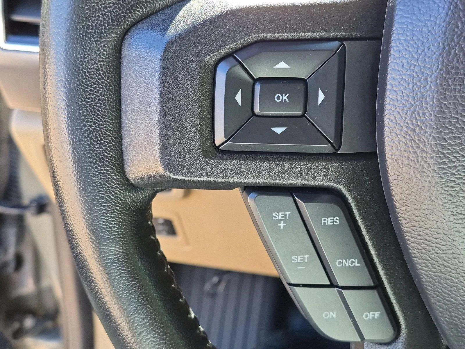 Used 2020  Ford XLT image 18