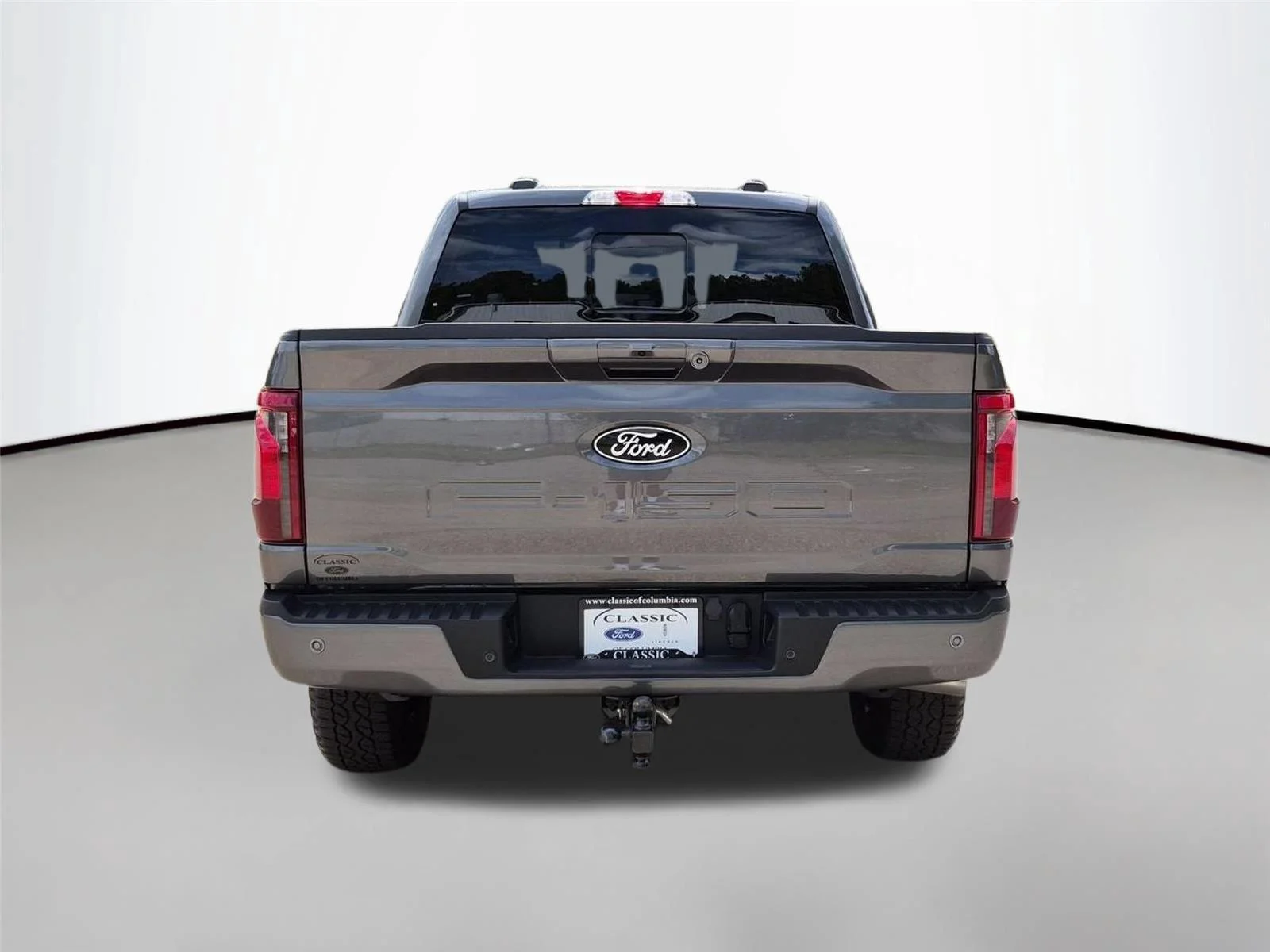Used 2026 Carbonized Gray Metallic Ford XLT image 4