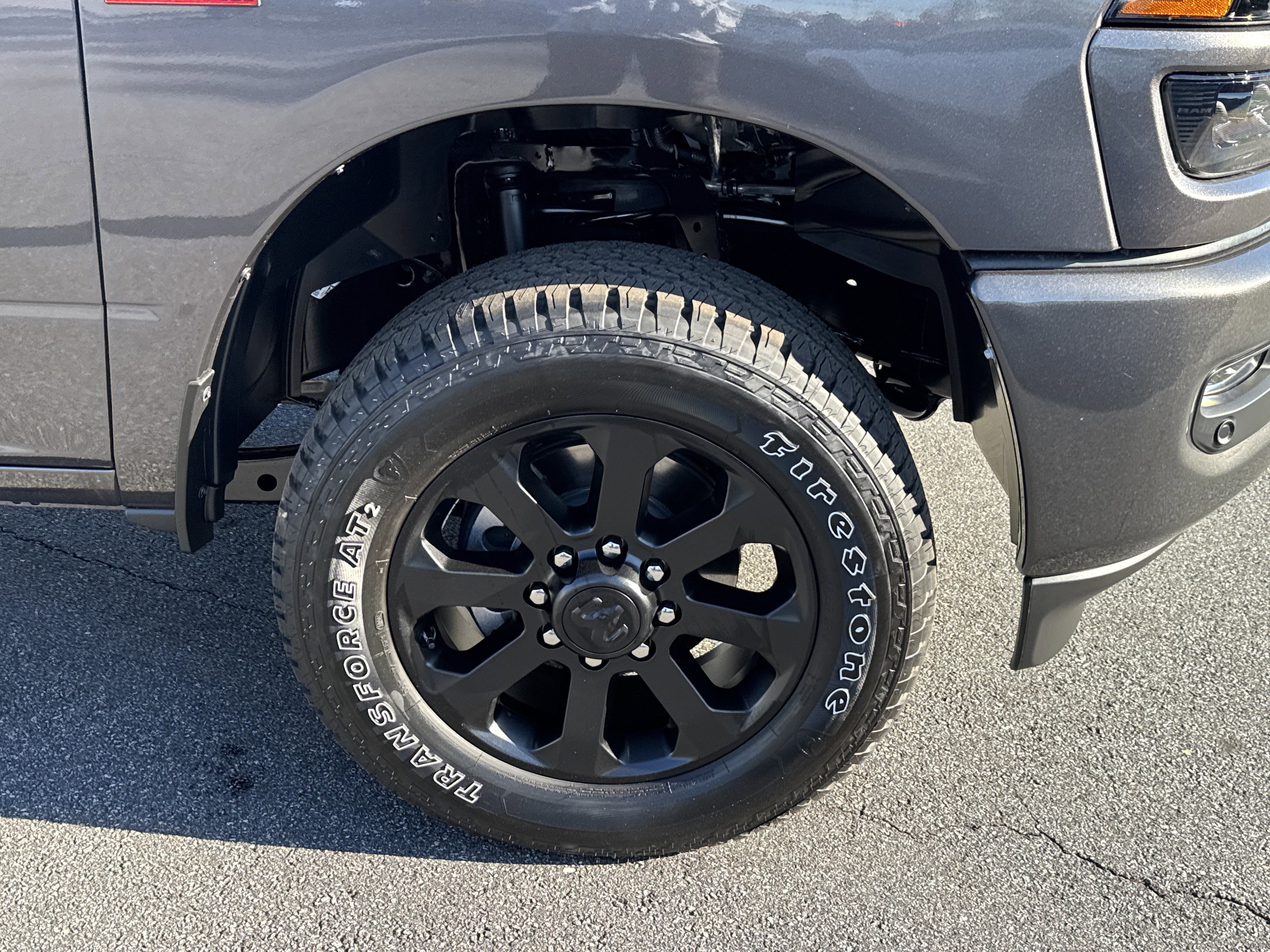 New 2026 Granite Crystal Metallic Clear-Coat Exterior Paint RAM Laramie image 11