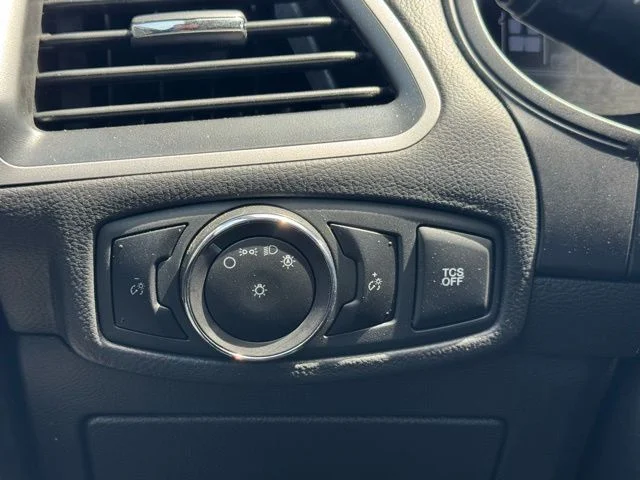 2023 Ford Edge SEL - Photo 17