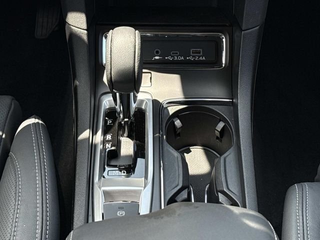 Used 2023 Silver Subaru Limited image 21