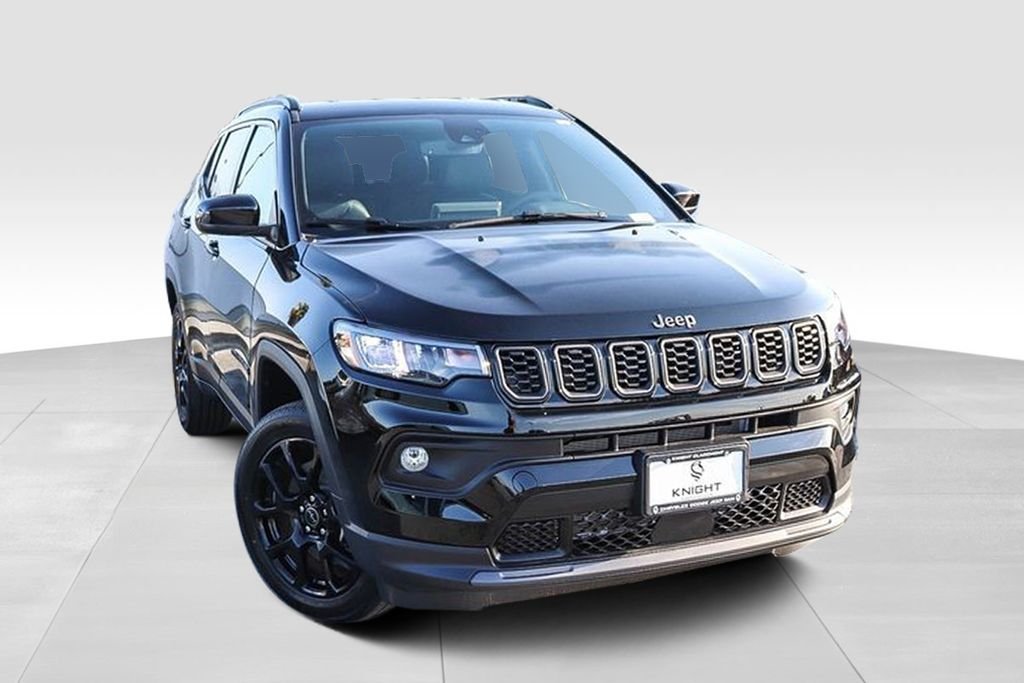 New 2026 Diamond Black Jeep Latitude image 2