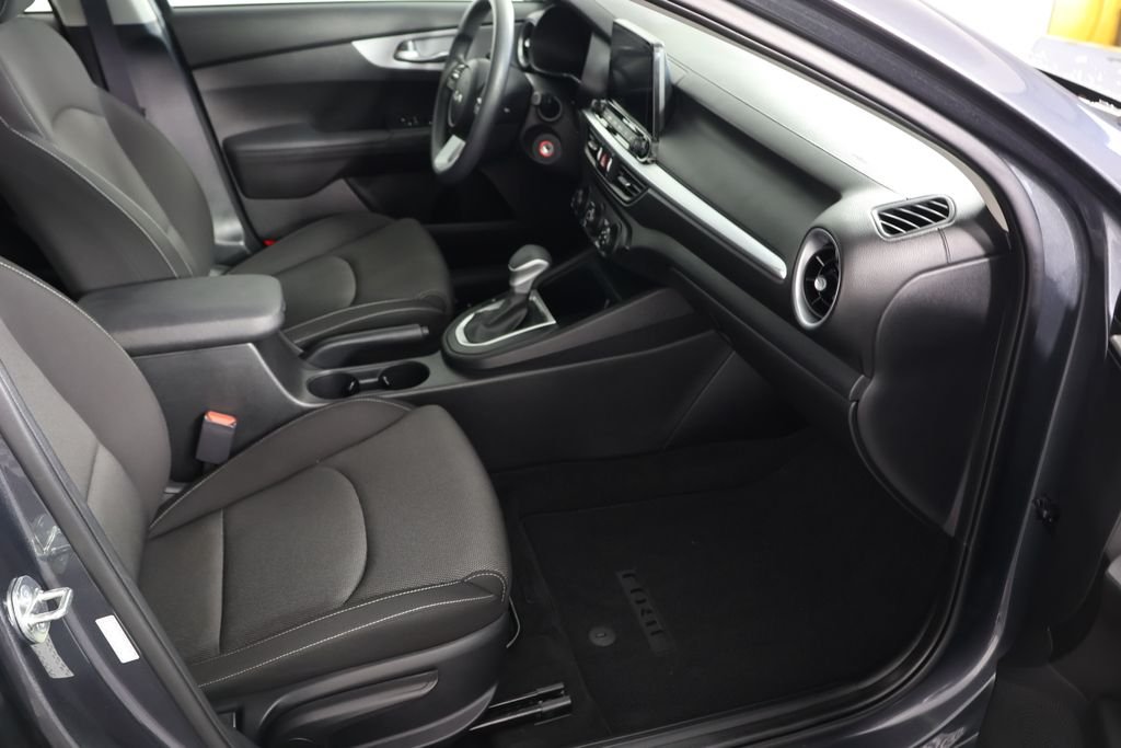 Used 2023 Gray Kia LXS image 20