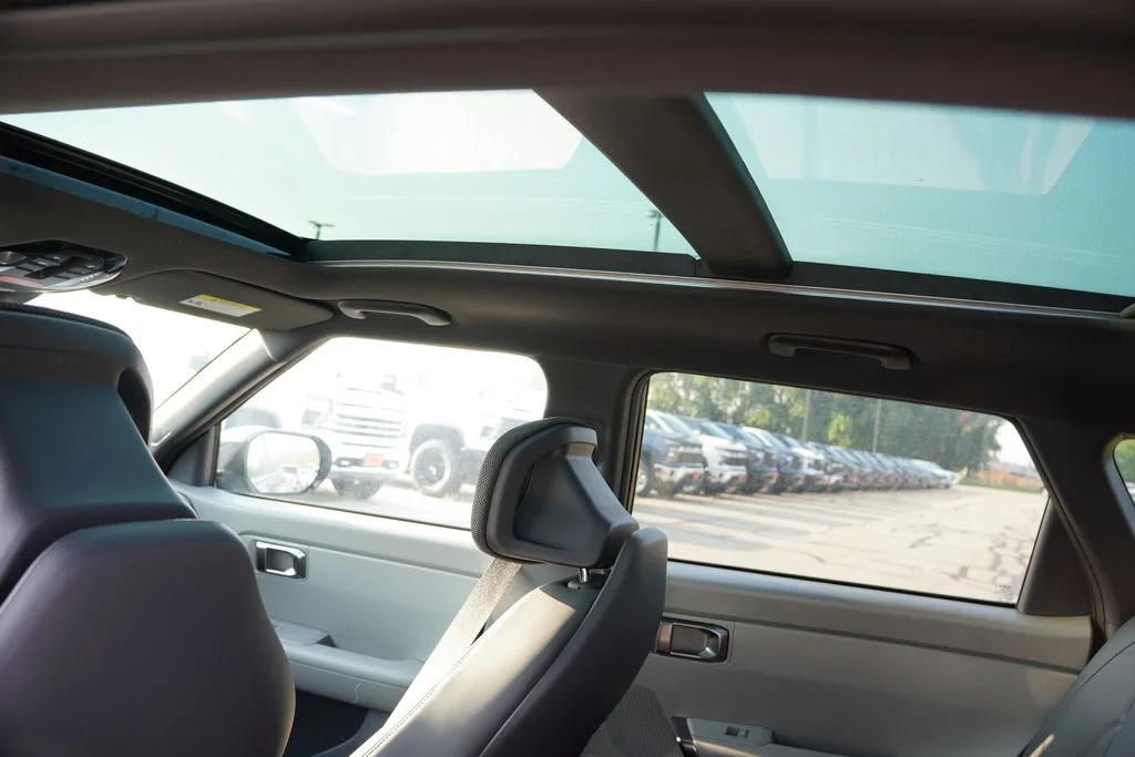New 2027 Aurora Black Pearl Kia X-Line S image 12