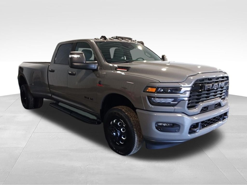 New 2026 Ceramic Gray Clearcoat RAM Big Horn image 7
