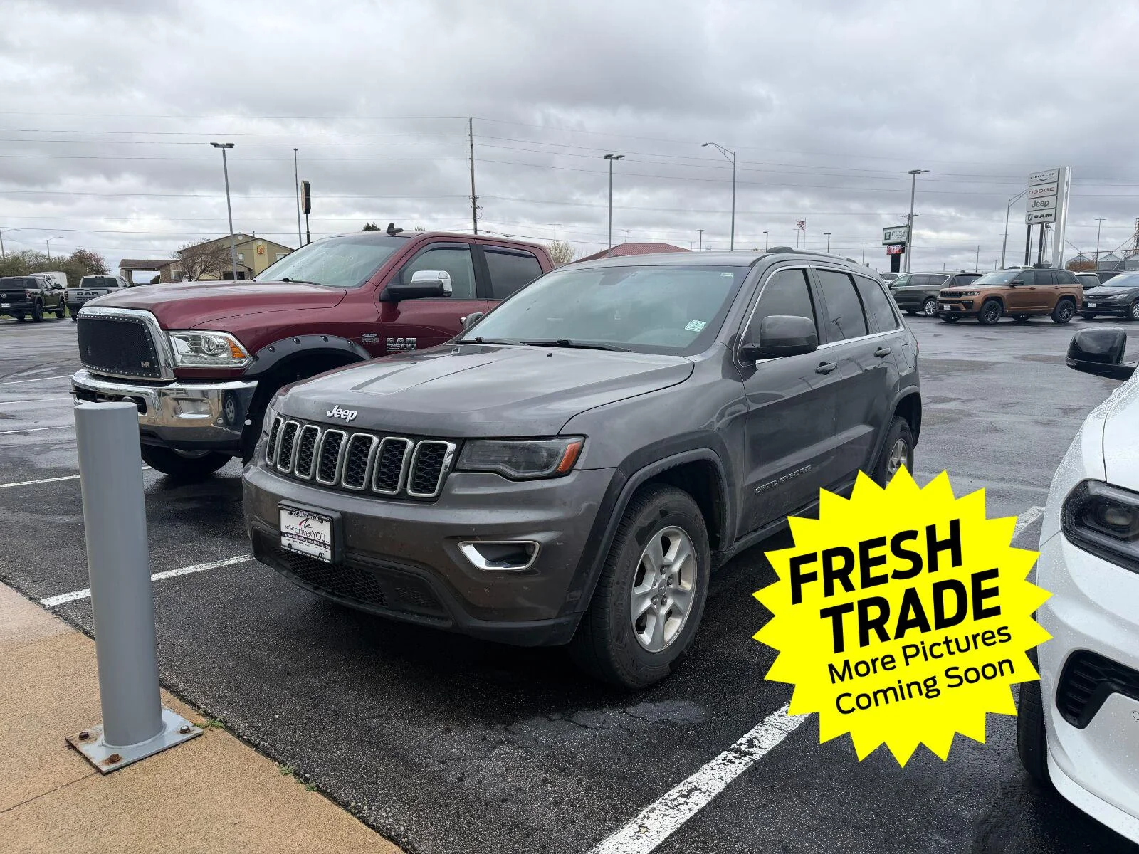 2017 Jeep Grand Cherokee Laredo E
