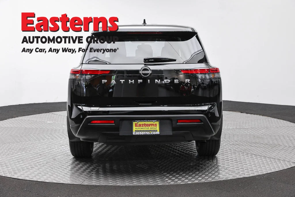 Used 2023 Black Nissan S image 6