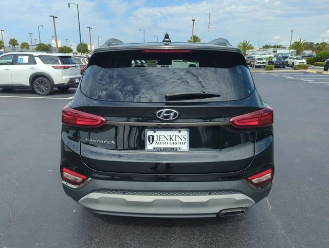 Used 2019 Black Hyundai SEL Plus image 7